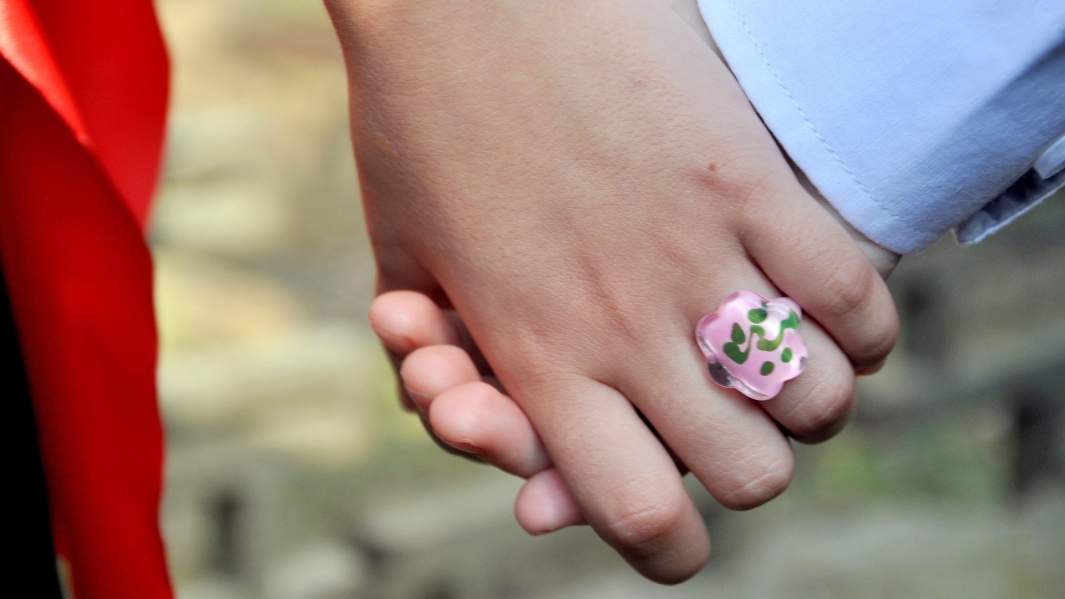 руки дети дружба