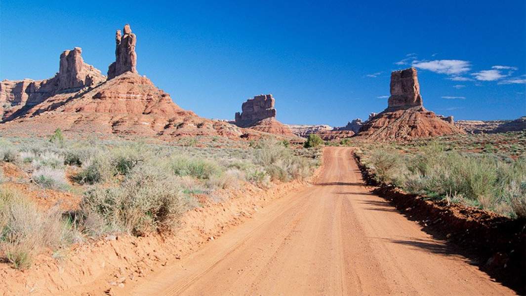 Дорога в Долине Богов,  штат Юта, США