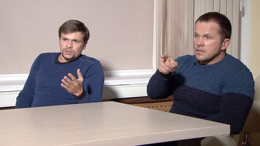 Россияне Руслан Боширов и Александр Петров во время интервью главному редактору телеканала RT и МИА «Россия сегодня» Маргарите Симоньян