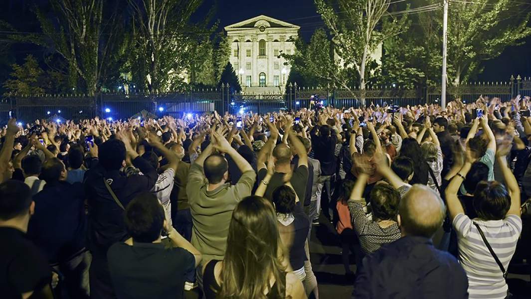 Ереван, Армения выборы