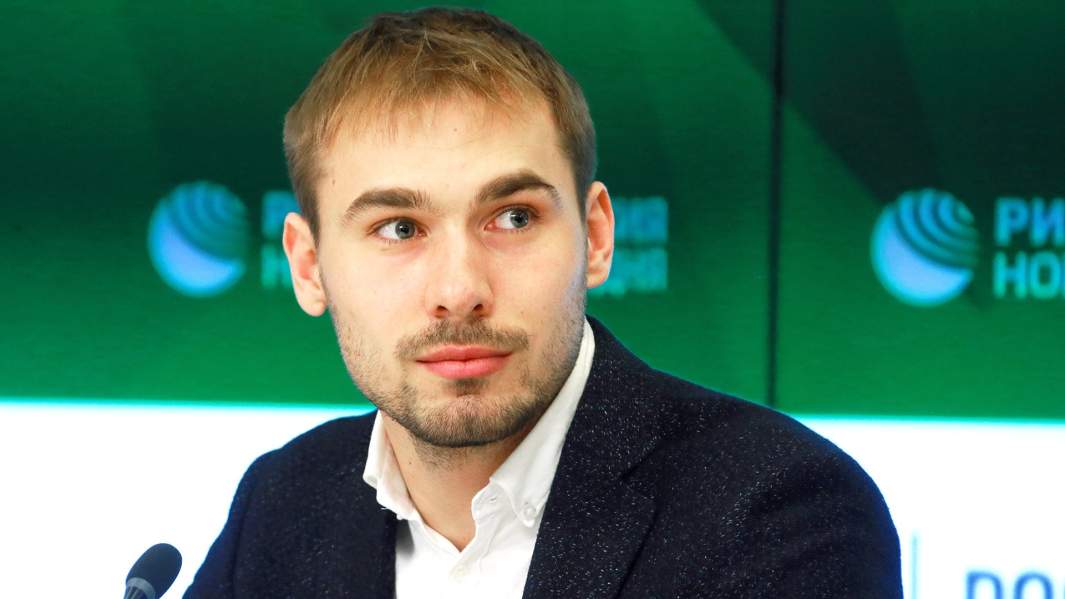 Российский биатлонист Антон Шипулин во время пресс-конференции, на которой он объявил о завершении карьеры