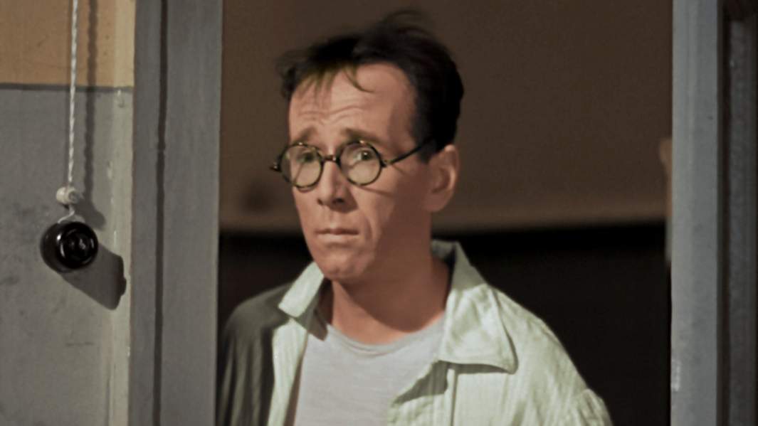 Ростислав Плятт в фильме «Подкидыш», снятом в 1939 году. Премьера цветной версии фильма состоится в начале мая в эфире Первого канала