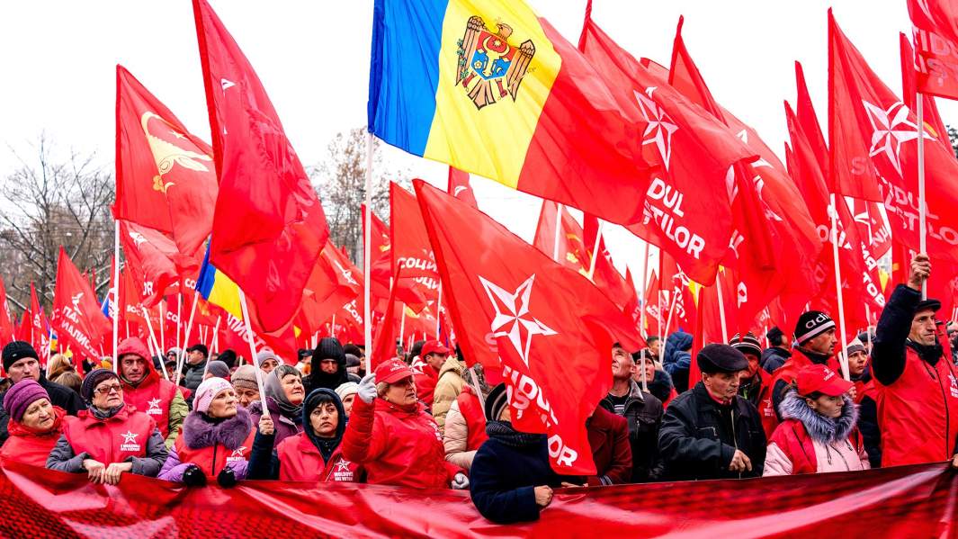 Митинг сторонников партии социалистов в поддержку президента Молдавии И.Додона в Кишиневе