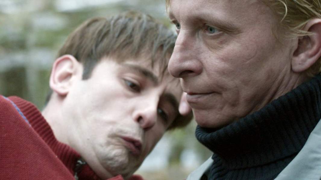 Кадр фильма «Временные трудности»