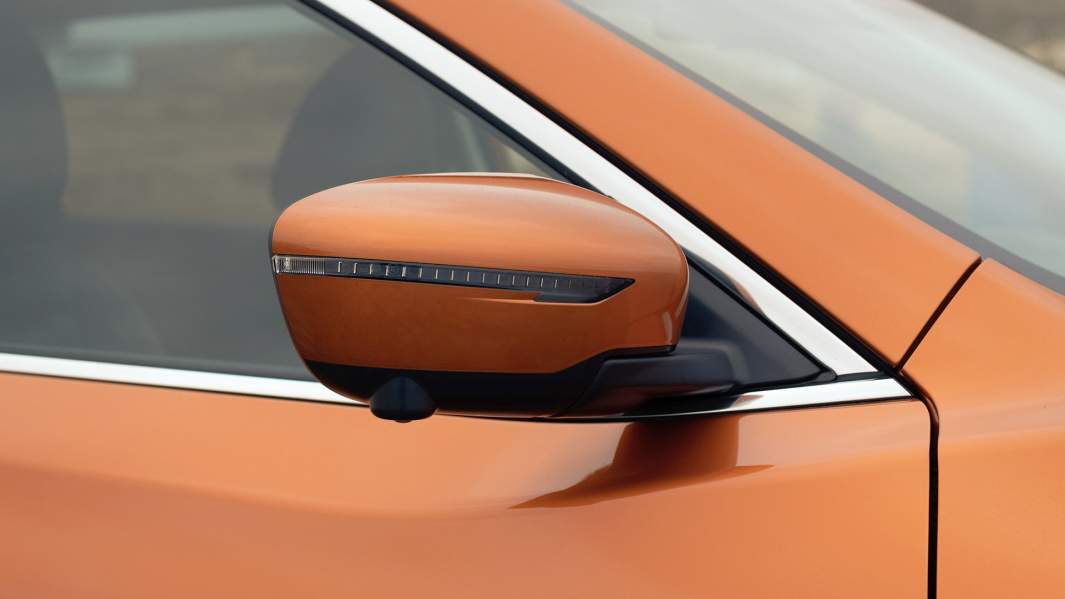 Боковое зеркало Nissan X-Trail