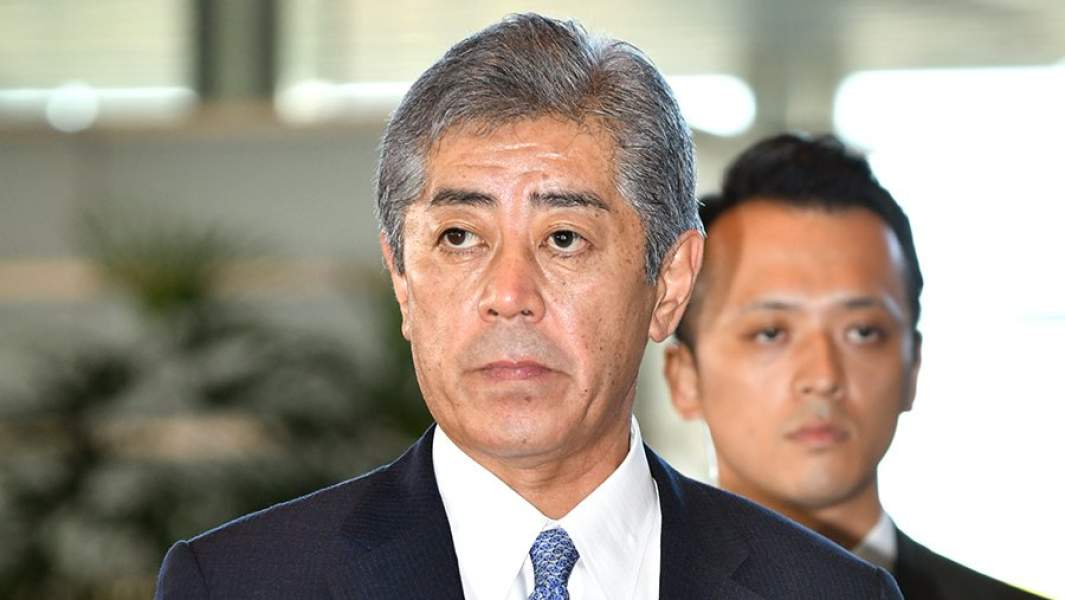 Министр Обороны Японии Такэси Ивая