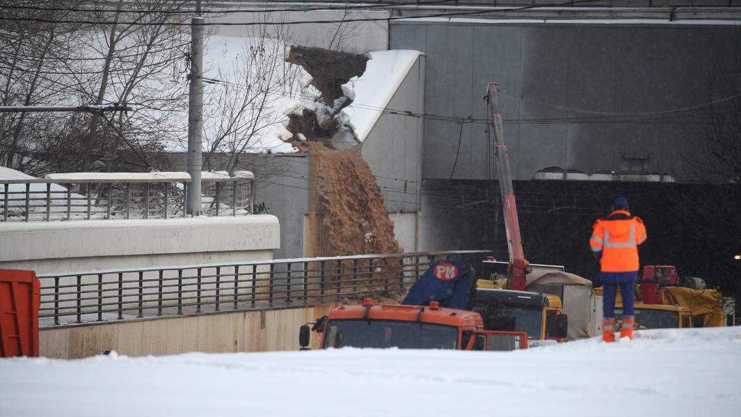 Тушинский тоннель Волоколамского шоссе в Москве, затопленный после провала грунта в шлюзе №8 канала имени Москвы