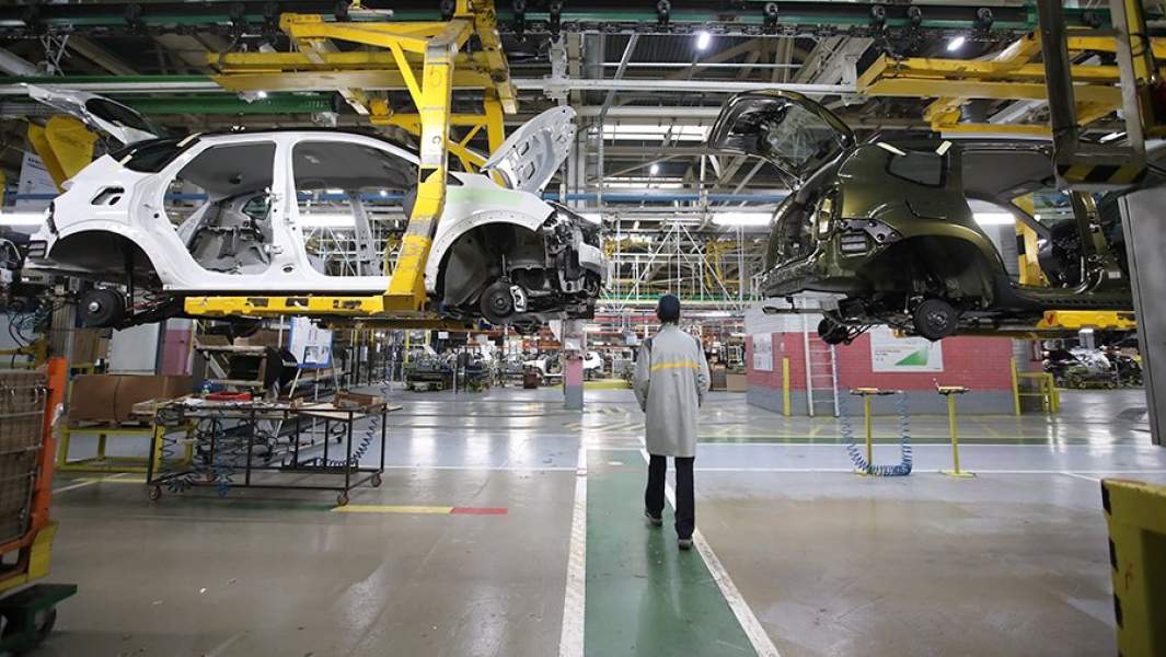 Конвейер автомобильного завода