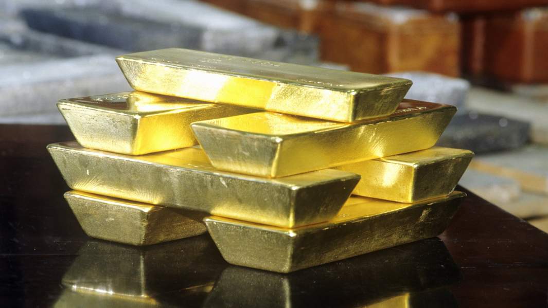 слитки золота