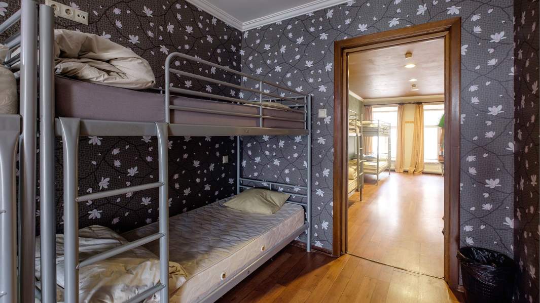 Один из общих номеров в хостеле «Годзиллас»