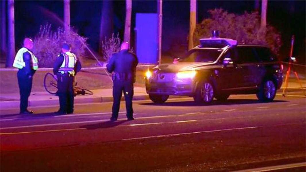 Место смертельного ДТП с участие беспилотного автомобиля Uber 