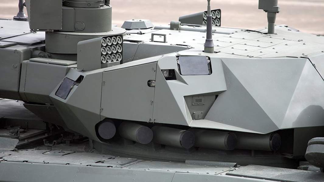 «Армата» оснащена комплексом активной защиты «Афганит»