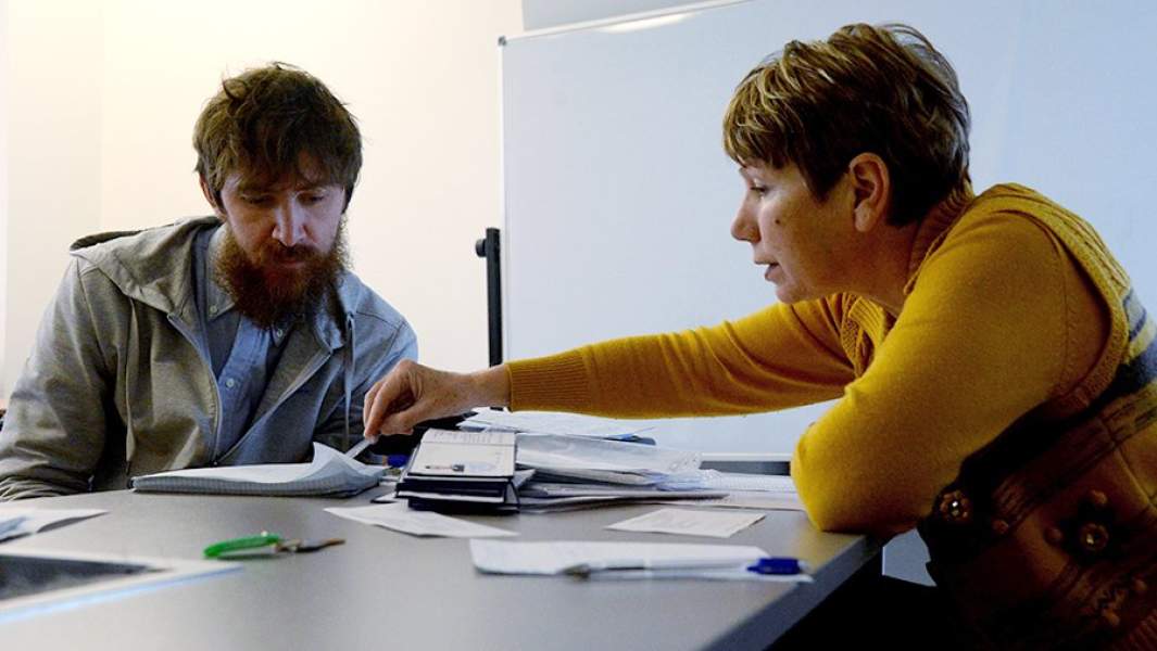 Студент сдает экзамен в Школе естественных наук Дальневосточного федерального университета