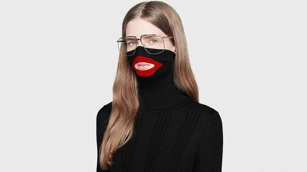 Gucci извинилась за свитер, который напоминал персонажей блэкфэйс-шоу
