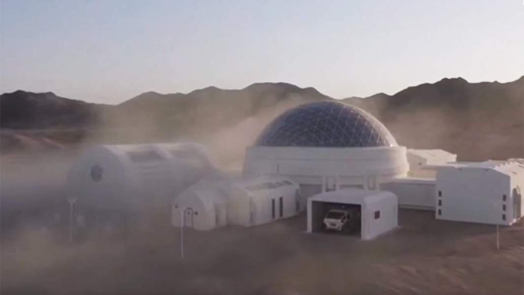 Марсианская база у подножия Тибетского нагорья