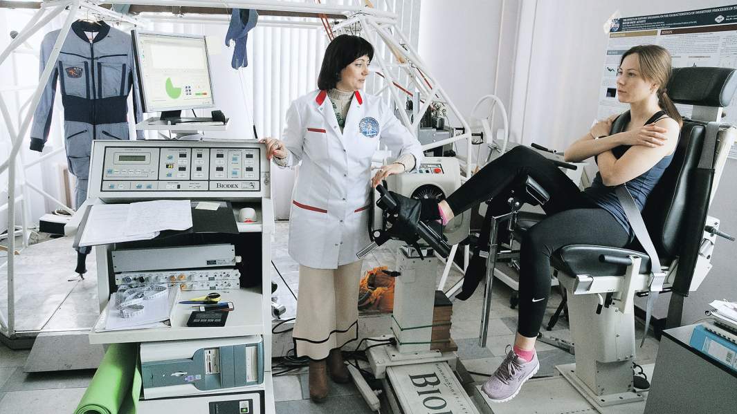 До старта эксперимента была проведена интенсивная подготовка экипажа