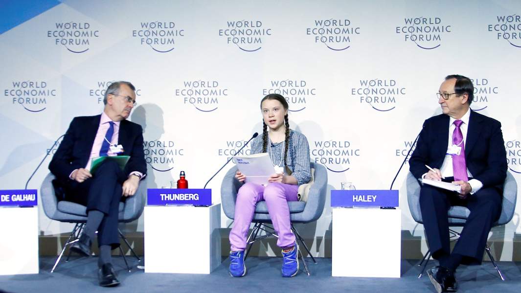 Грета Тунберг на панельной дискуссии во время ежегодной встречи (ВЭФ) в Давосе