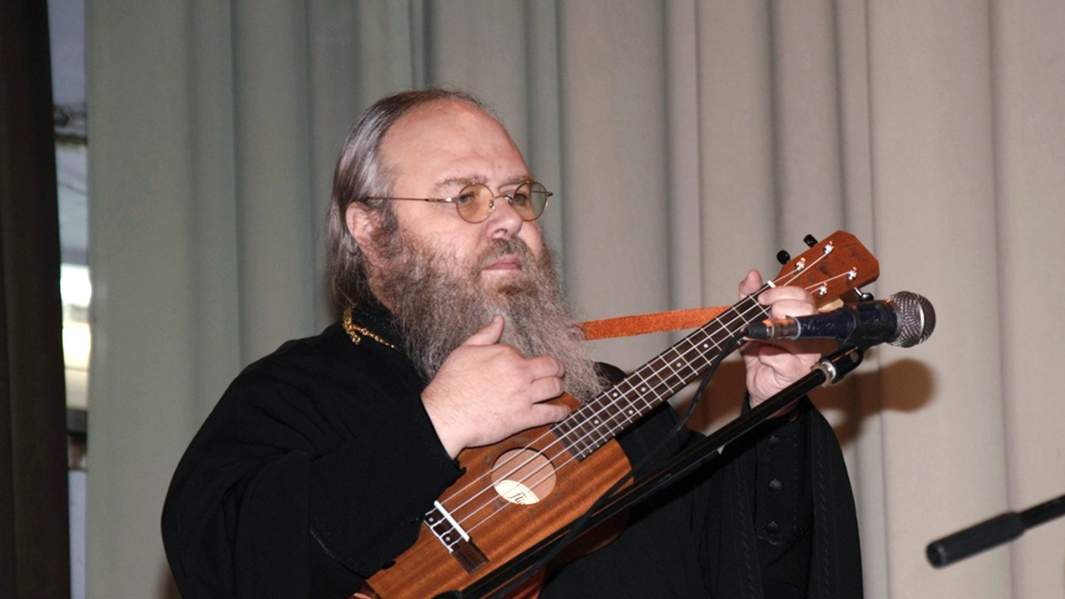 Отец Никита, настоятель Свято-Владимирского храма, Докучаеск