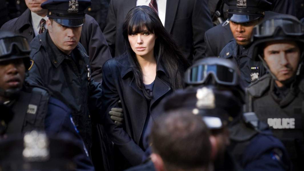 Анджелина Джоли фильме «Солт»