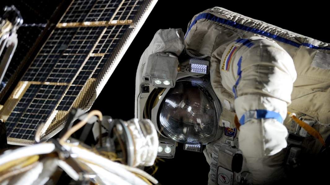 роскосмос орбита космонавт