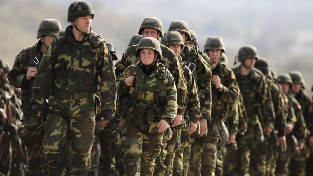 Учения НАТО с участием солдат Македонской армии 