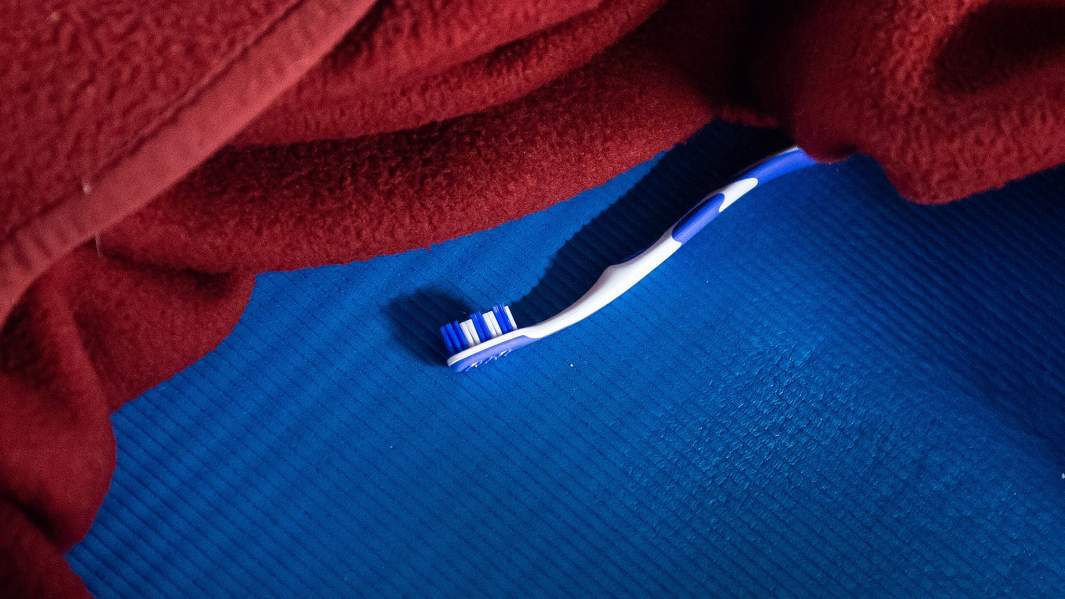 гигиена, зубная щетка