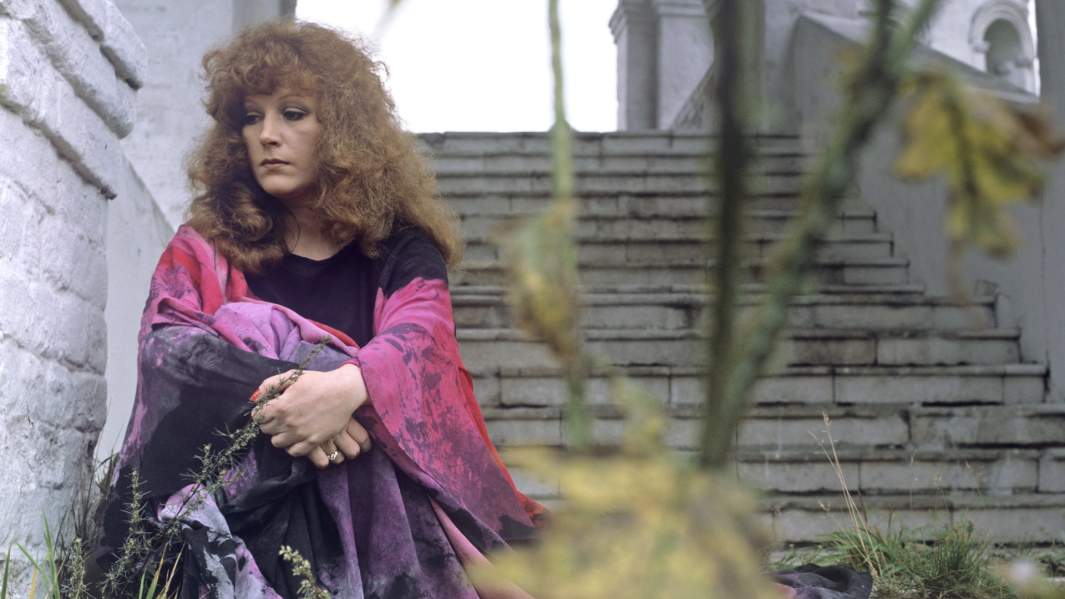 Кадр из фильма «Женщина, которая поет» киностудии «Мосфильм» с Аллой Пугачевой в главной роли