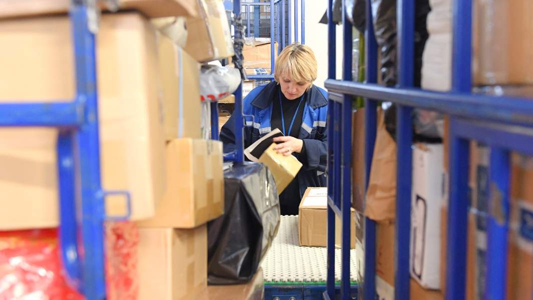 Проверка международных почтовых отравлений