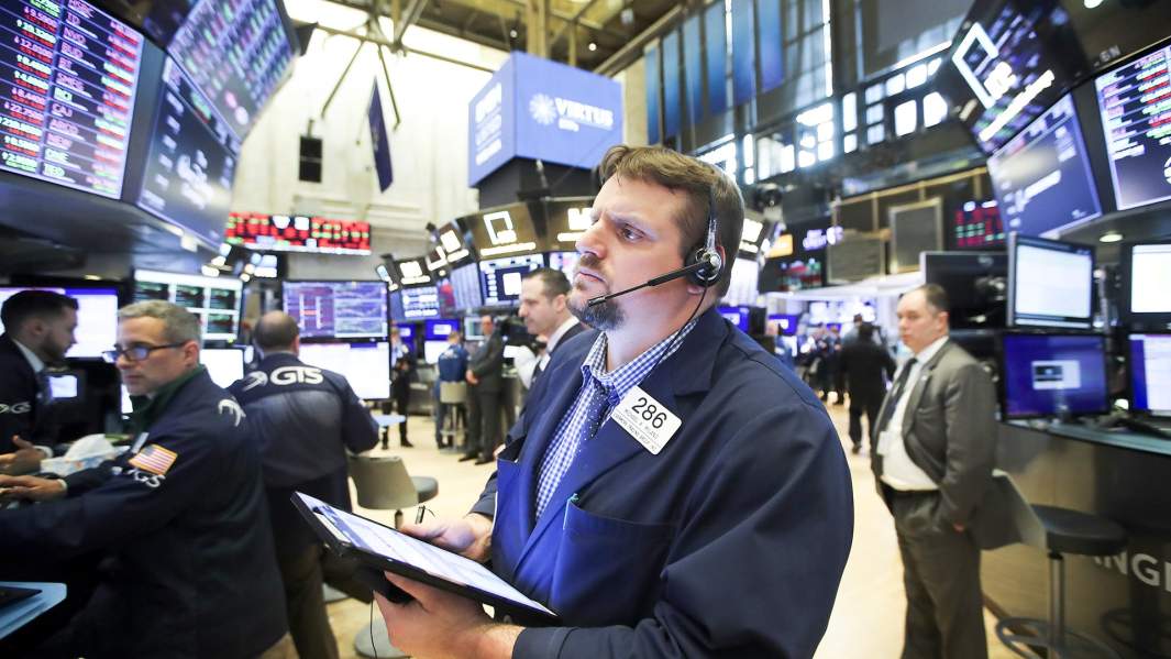 Фондовые рынки нестабильны в связи с усилением торговой напряженности между США и Китаем