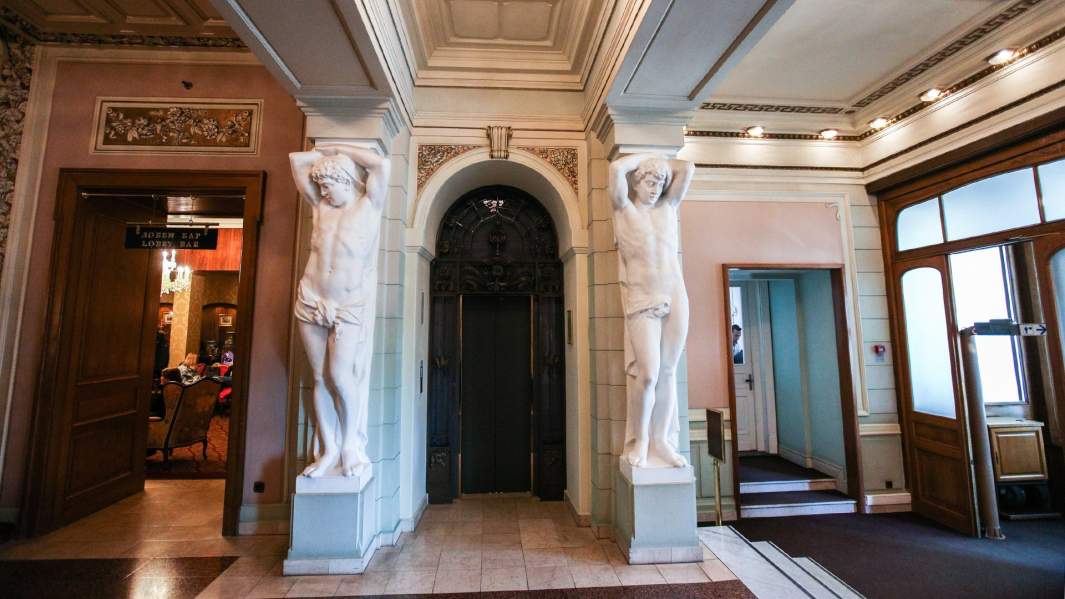 Холл гостиницы «Националь»