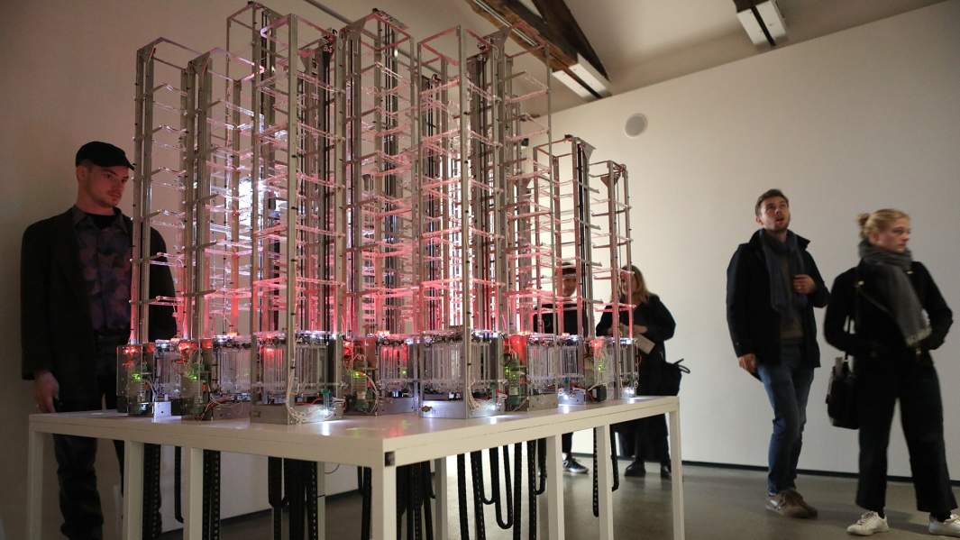 Экспозиция фонда V-A-C