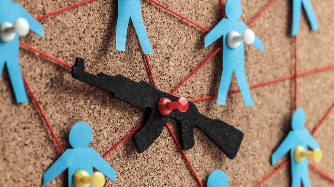 схема контрабанда оружия 