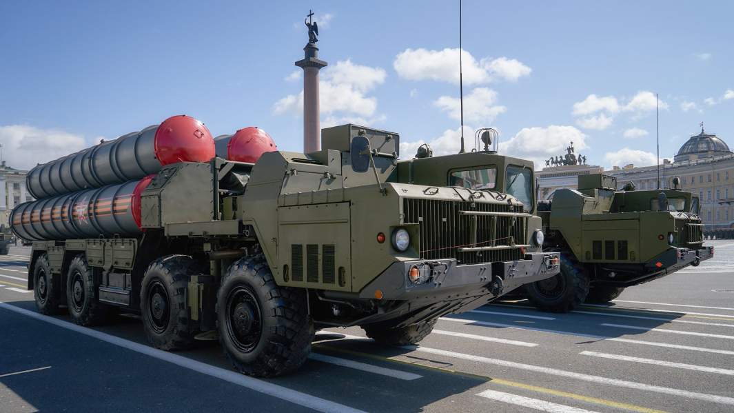 Зенитные ракетные комплексы С-300