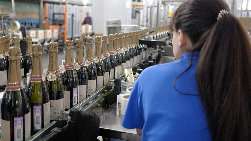 Производство шампанских вин «Абрау-Дюрсо»