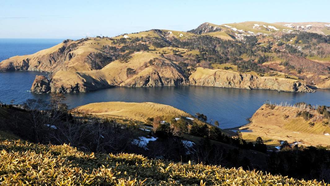 Остров Шикотан Сахалинской области. Самый крупный остров Малой гряды Курильских островов