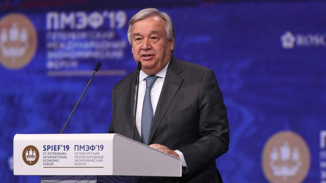 Генеральный секретарь Организации Объединенных Наций Антониу Гутерреш выступает на пленарном заседании Петербургского международного экономического форума 2019. 7 июня 2019 года