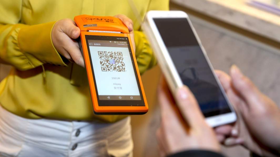 Мобильная система платежей с помощью QR-кодов