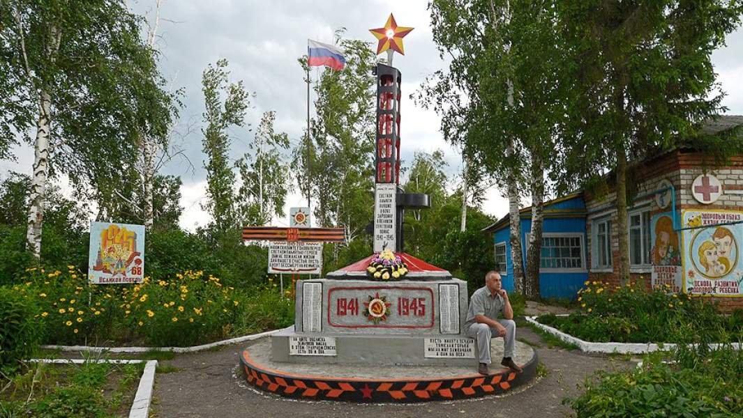 Обелиск, созданный руками фельдшера