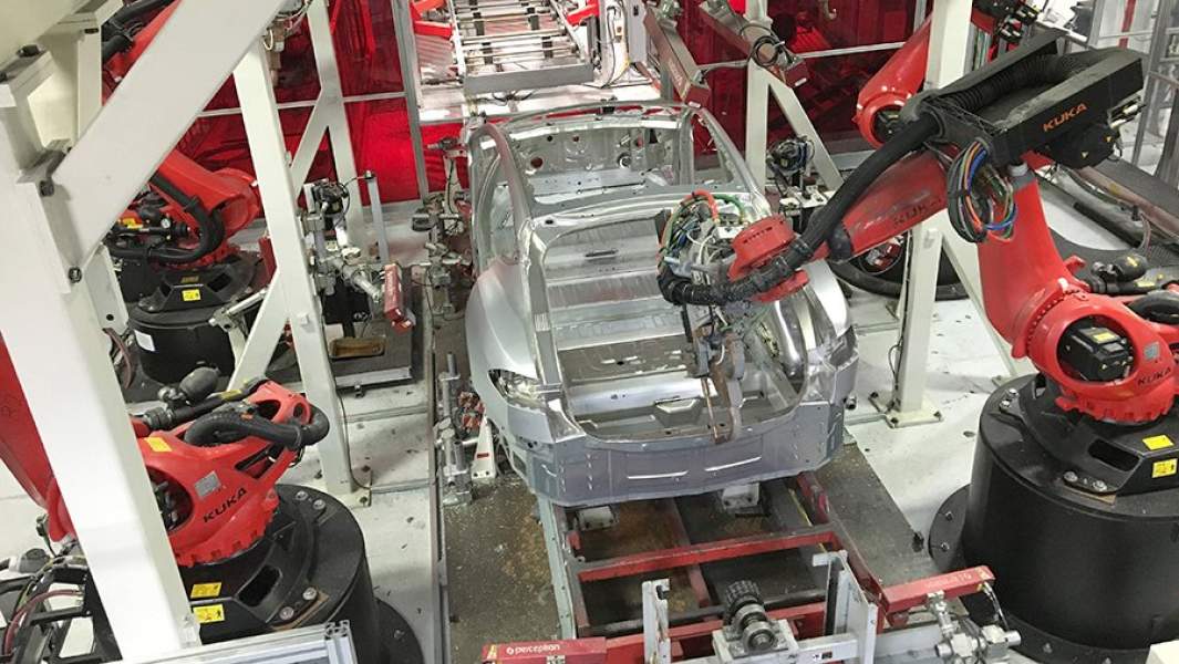 Завод электромобилей Tesla во Фримонте, Флорида