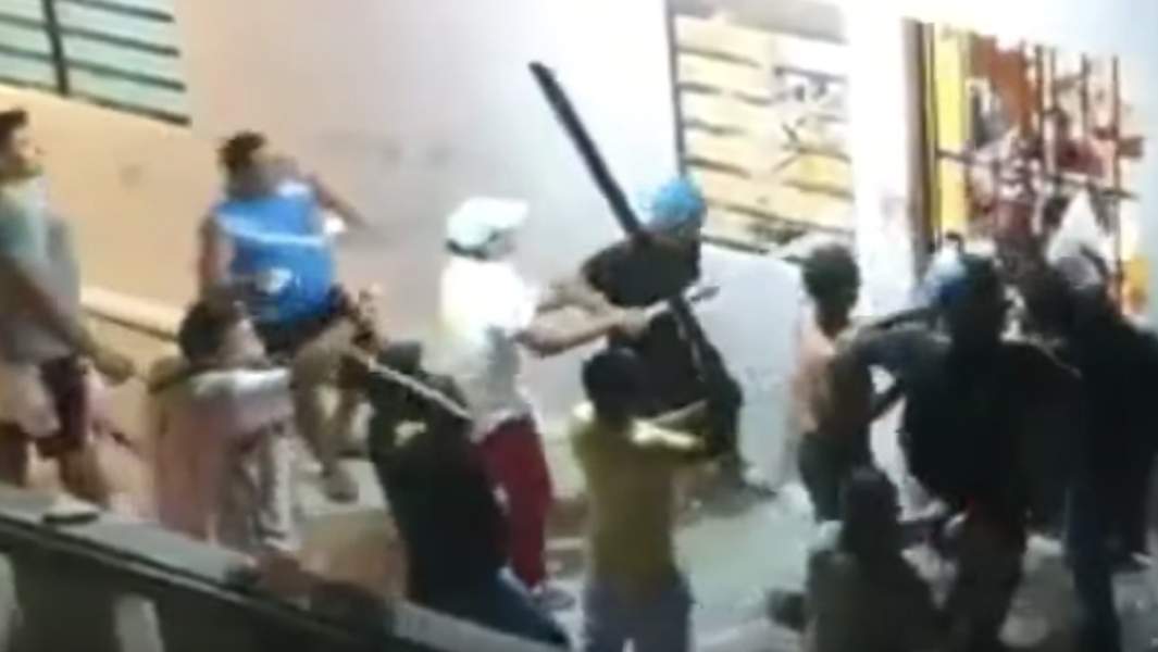 Нападение на Алексея Макеева в Канкуне 