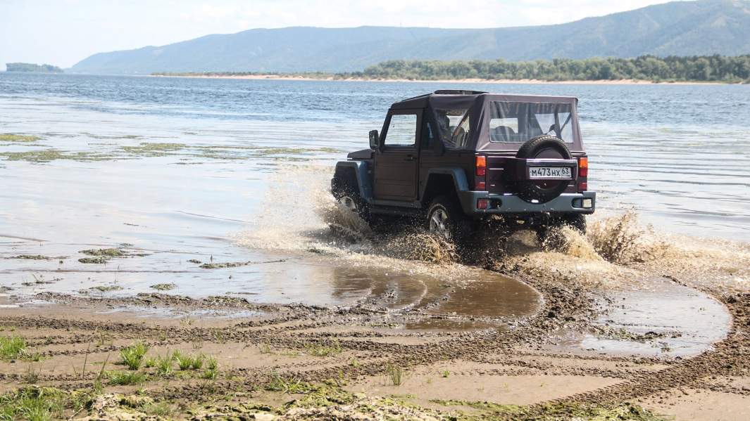 Дорожный просвет у «Сталкера» на 20 мм больше, а масса — на 115 кг меньше