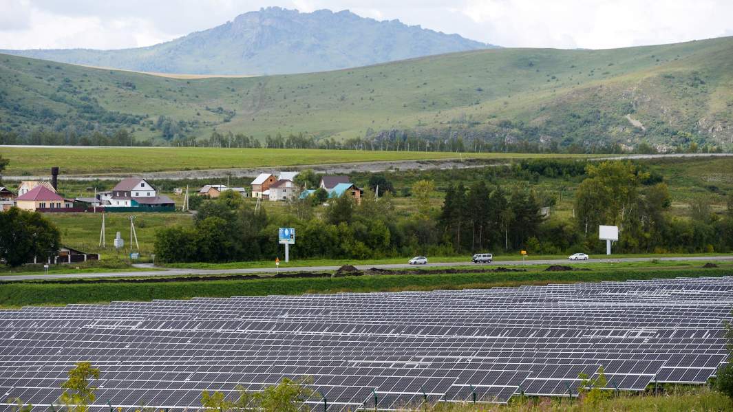 Панели Майминской солнечной электростанции