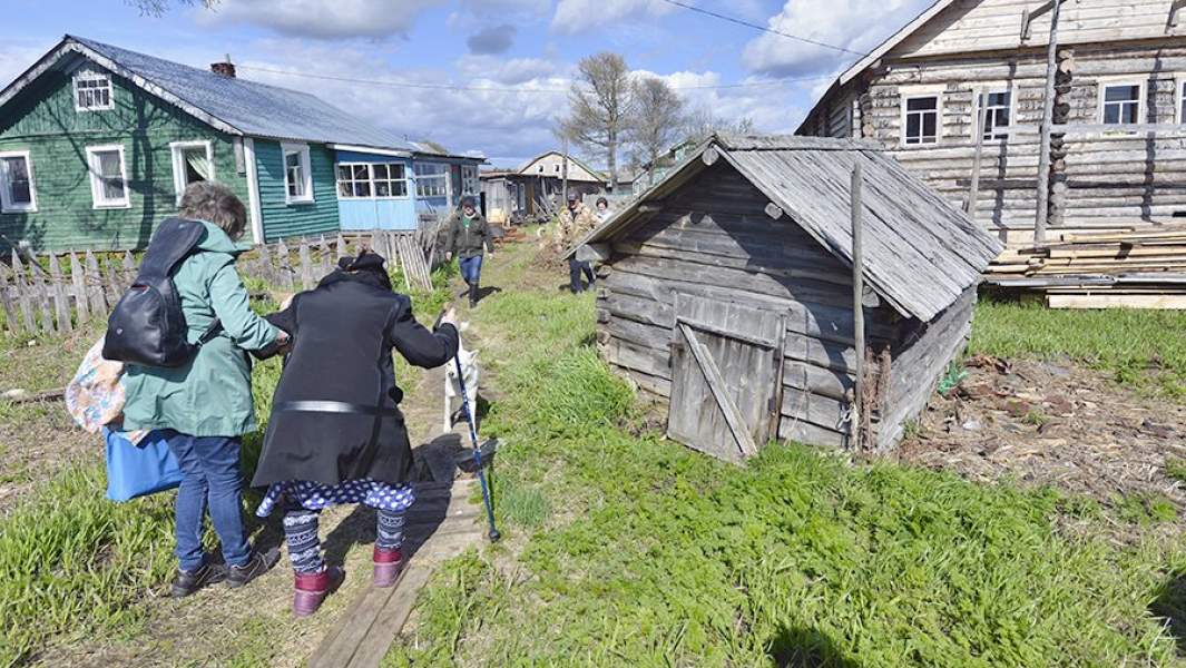 Село 100. Село в Мурманской области. Варзуга (село). Свое село. Т2 в деревне.