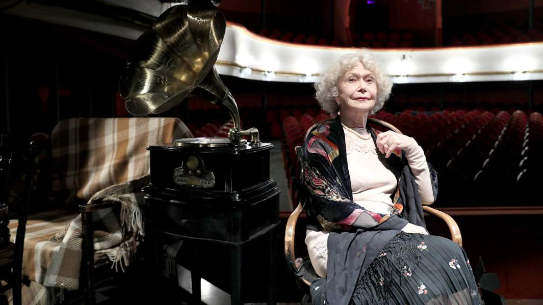 Актриса Светлана Немоляева