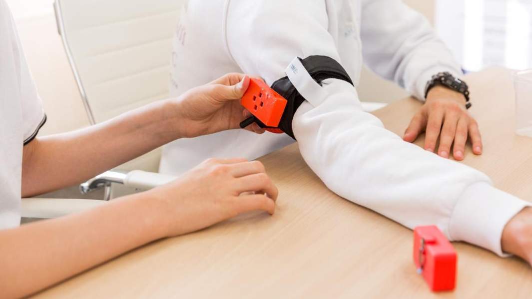 Разработка кузбасских школьников уникальный жгут для помощи при ДТП и ЧС