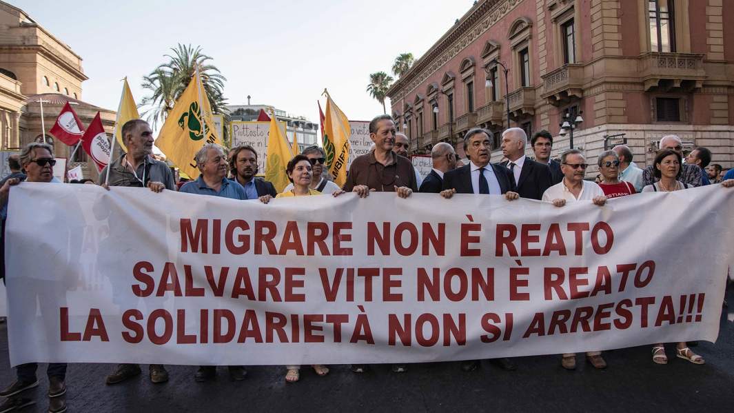 Протестное шествие 