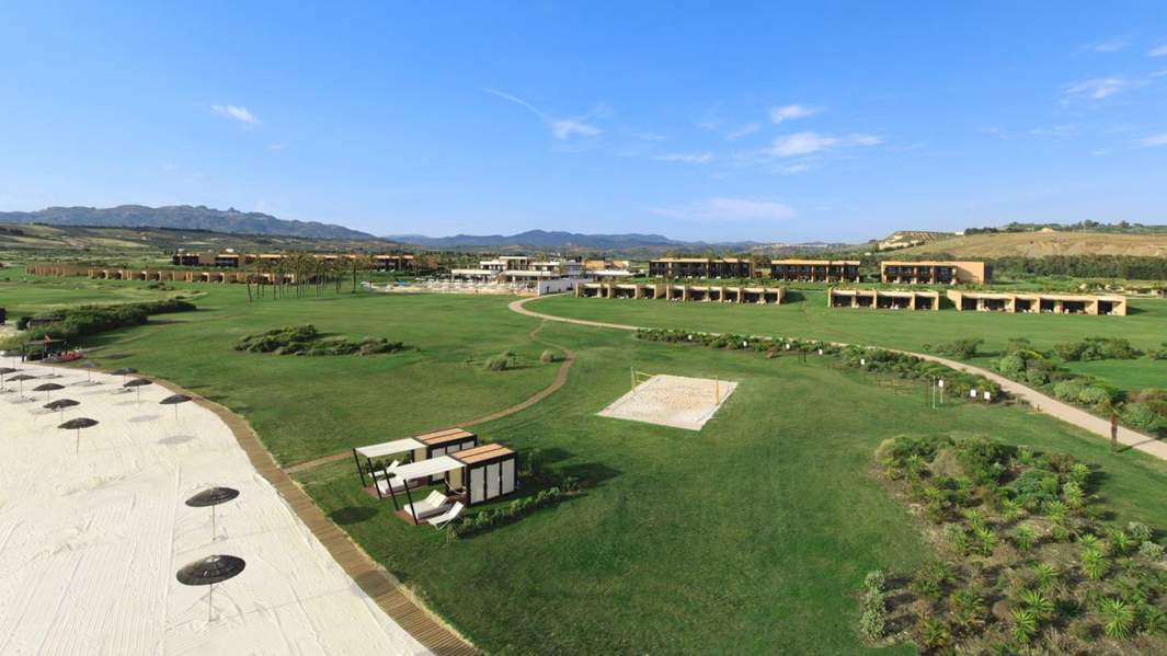 Отель Verdura Resort