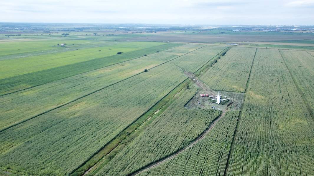 Самолет А-321 авиакомпании «Уральские авиалинии»