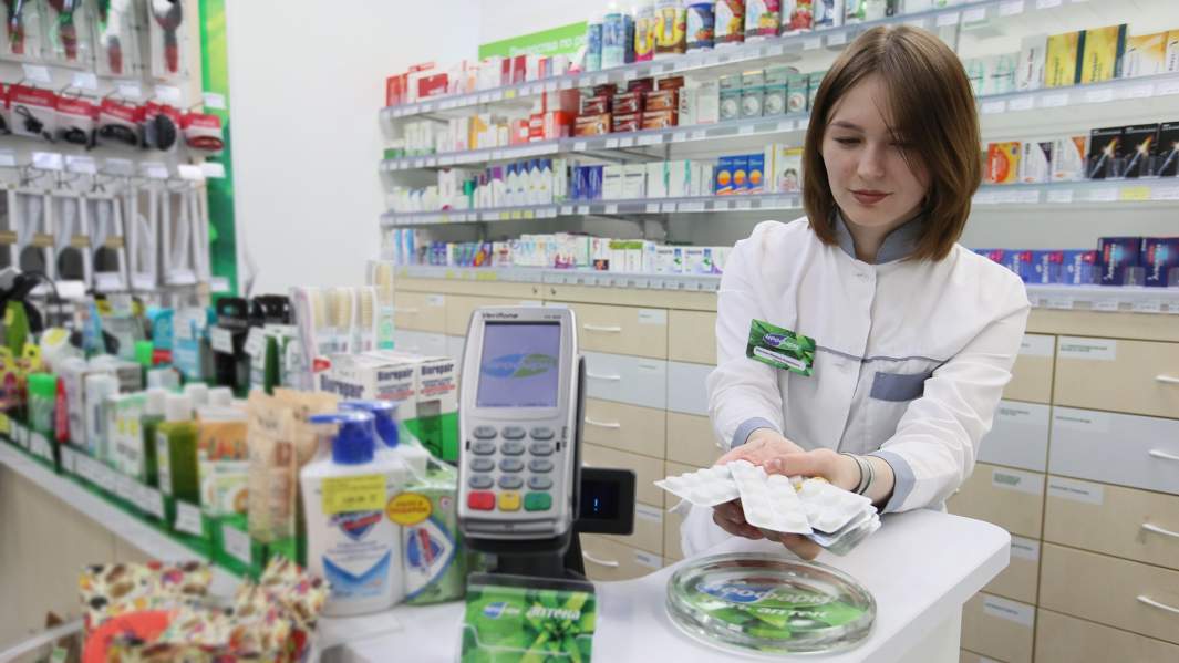 За добавкой в интернет: продажу БАДов в Сети могут разрешить в 2021 году