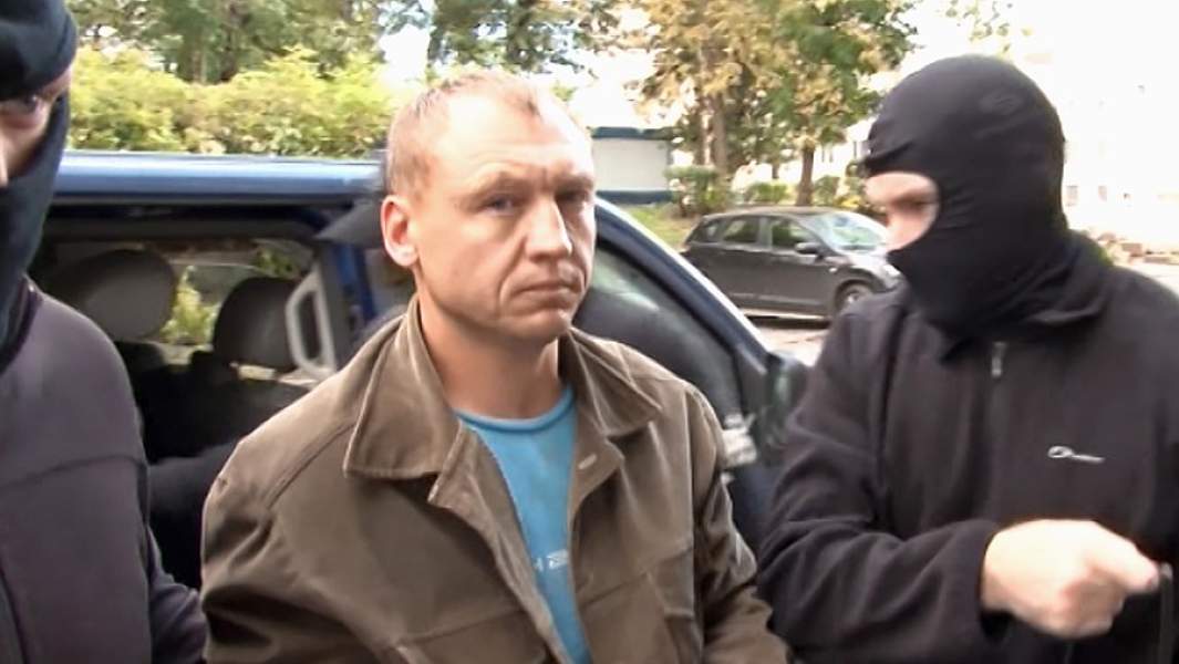Сотрудник эстонской полиции безопасности Эстон Кохвер, задержанный на территории Псковской области, у здания Лефортовского суда Москвы. 11 сентября 2014 года
